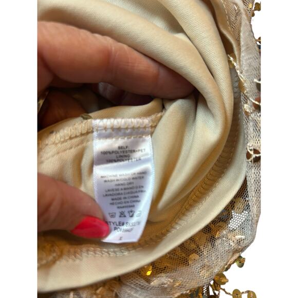 NWT -Paradiso Gold Sequin Romper - Size XL - Picture 5 of 15